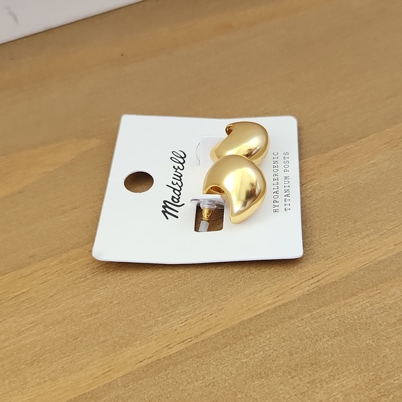 Madewell Sculptural Chunky Hoop Earrings - Picture 2 of 6